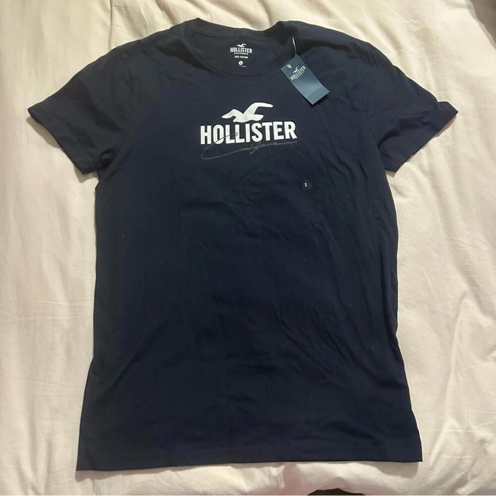 Hollister Dark Blue Tee with Logo - Picture 1 of 2